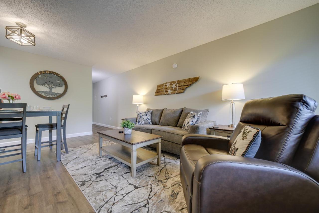 Stylish Gatlinburg Condo With Pool Walk Downtown! المظهر الخارجي الصورة